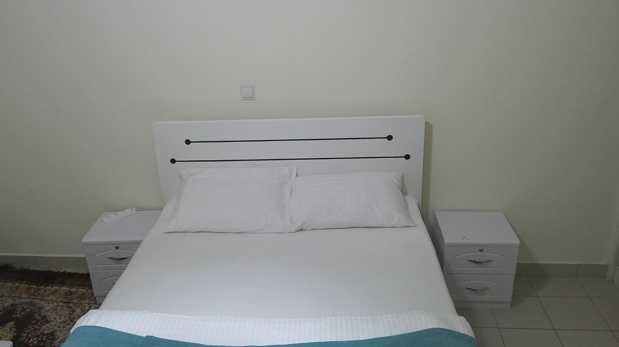 Ruby Star Hostel Dubai F2 Exterior photo
